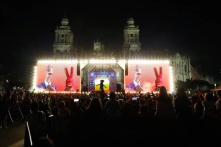 '31 Minutos' convoca a 230 mil personas en el Zócalo CDMX