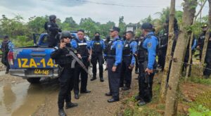 Guatemala refuerza frontera tras masacre de policías en Honduras Guatemala refuerza frontera tras masacre de policías en Honduras