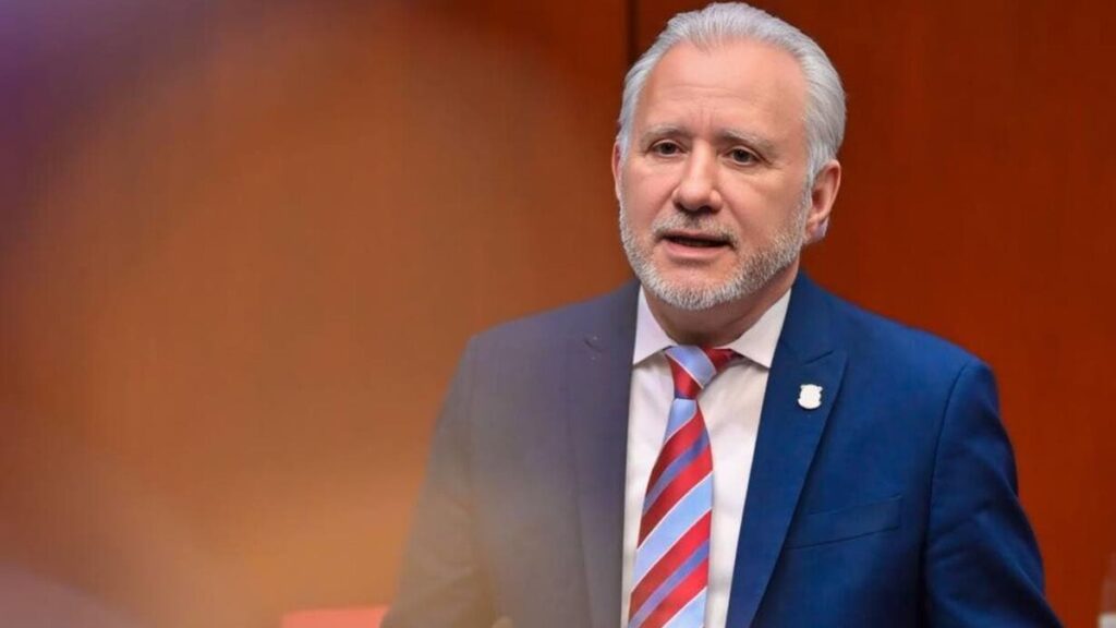 Antonio Taveras Guzmán deja el PRM y será senador independiente Antonio Taveras Guzmán deja el PRM y será senador independiente