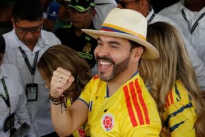 Abelardo de la Espriella evalúa fusionar Justicia e Interior