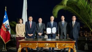 Chile impulsa Registro de Vándalos y plan de retorno migratorio