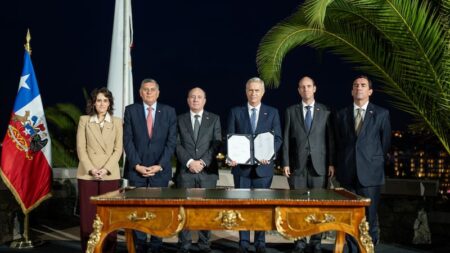 Chile impulsa Registro de Vándalos y plan de retorno migratorio Chile impulsa Registro de Vándalos y plan de retorno migratorio