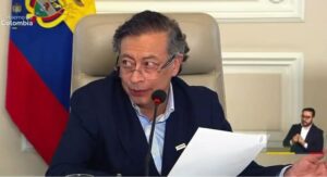 Documento presentado por Petro fue alterado fuera de la Registraduría