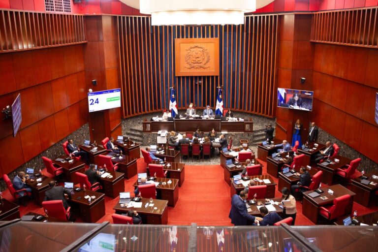 Reforma fiscal podría presentarse el miércoles en Senado dominicano Reforma fiscal podría presentarse el miércoles en Senado dominicano