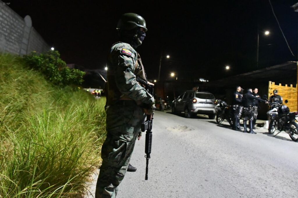 Ecuador reforma normativa de conflicto armado e impulsa cooperación Ecuador reforma normativa de conflicto armado e impulsa cooperación