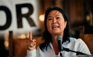 Keiko Fujimori integrará figuras externas en su eventual gobierno