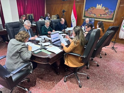 IPS evalúa cesión de G. 500.000 millones para cubrir deuda millonaria