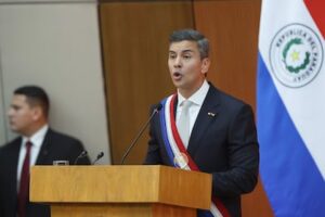 Peña anuncia modernización y grandes inversiones en red eléctrica