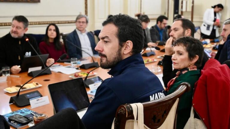 El 55% desaprueba desempeño de oposición en Chile, según encuesta El 55% desaprueba desempeño de oposición en Chile, según encuesta