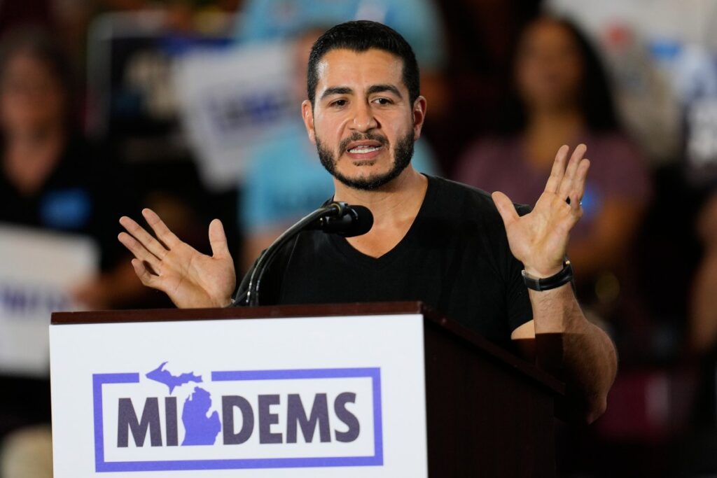 El-Sayed se disculpa tras polémica por ataque a sinagoga en Michigan El-Sayed se disculpa tras polémica por ataque a sinagoga en Michigan