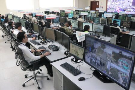 Gobierno asume control de videovigilancia municipal en Quito