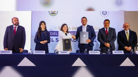 El Salvador y Belice firman acuerdo para impulsar exportaciones El Salvador y Belice firman acuerdo para impulsar exportaciones