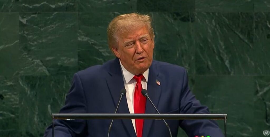 Trump acusa a México de narcotráfico y amenaza con acción militar