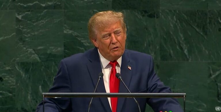 Trump acusa a México de narcotráfico y amenaza con acción militar