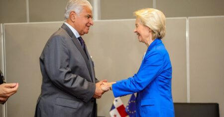 Panamá podría salir de la lista fiscal de la UE en octubre Panamá podría salir de la lista fiscal de la UE en octubre