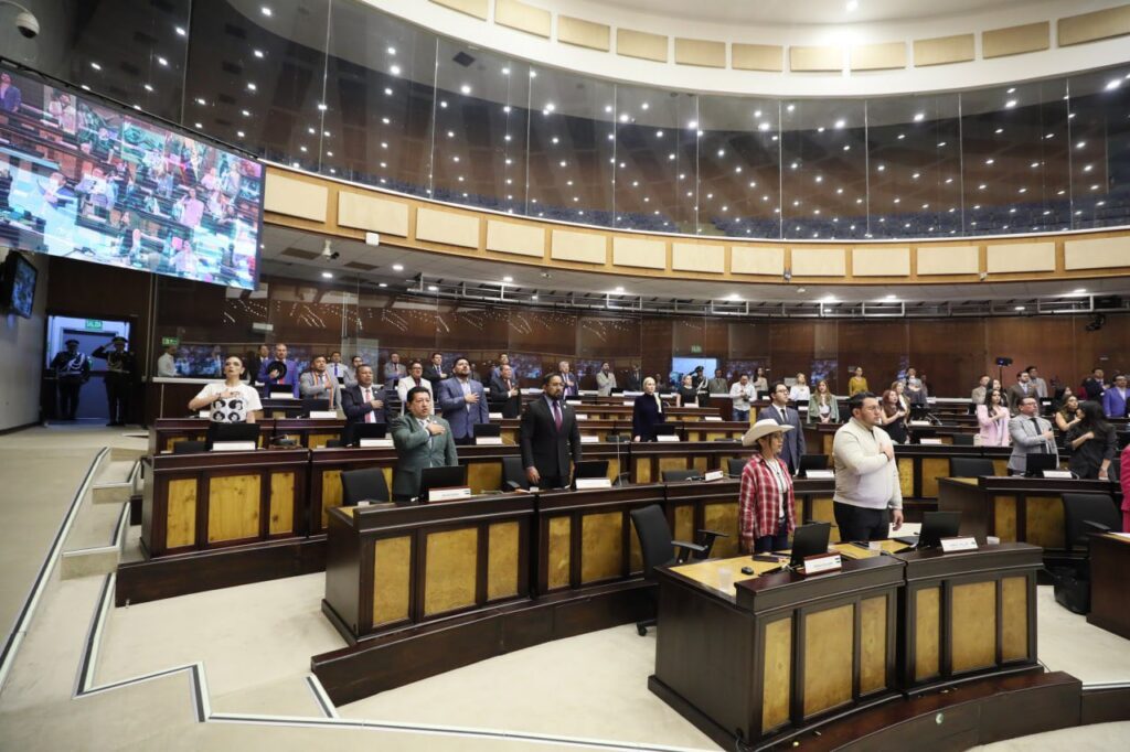Ecuador endurece penas por reclutamiento de menores en bandas Ecuador endurece penas por reclutamiento de menores en bandas