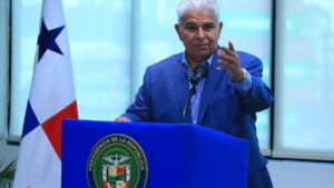 Mulino pide responsabilidad fiscal en ley de descuentos a jubilados