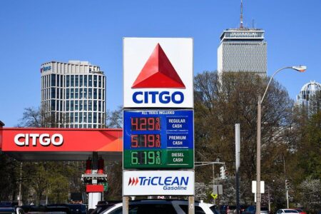 Grandes petroleras de EE UU se abstienen en acuerdo con Venezuela