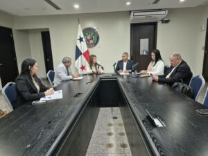 Panamá y Costa Rica unen estrategias ante El Niño en agricultura Panamá y Costa Rica unen estrategias ante El Niño en agricultura