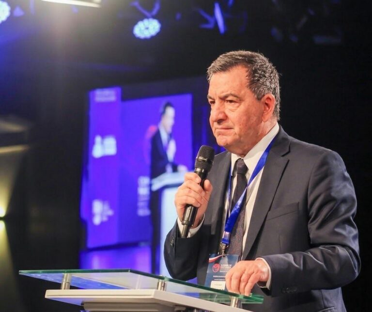 El momento de las voces que unen