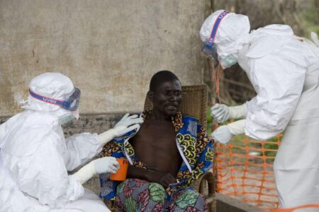 Ébola supera 10,000 casos en África, mayoría en República Democrática del Congo