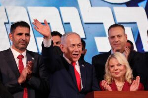 Netanyahu gana en votos, pero la oposición lidera en escaños Netanyahu gana en votos, pero la oposición lidera en escaños