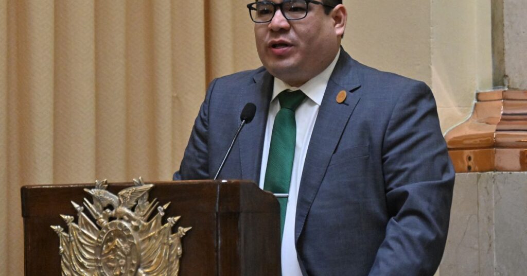 Bolivia nombra fiscal interino tras arresto de titular por narco