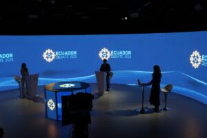 CNE fija calendario de 45 debates obligatorios en Ecuador 2026 CNE fija calendario de 45 debates obligatorios en Ecuador 2026