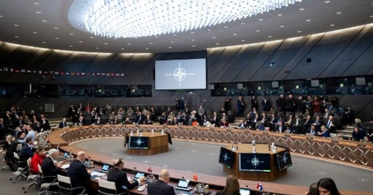 OTAN inicia ejercicios nucleares en Italia ante tensión con Rusia OTAN inicia ejercicios nucleares en Italia ante tensión con Rusia