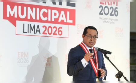 JNE evalúa 21 casos de reelección inconstitucional en Perú