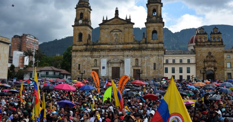 Colombia abre sede presidencial alterna en Barranquilla