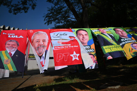 Bolsonaro y Lula en empate técnico según nueva encuesta en Brasil